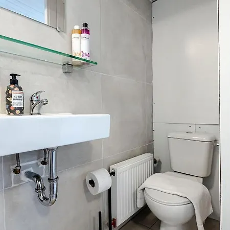דירה Jo S Beach Place *