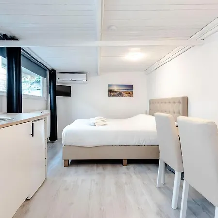 Jo S Beach Place דירה